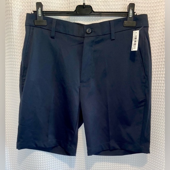 2/30$ Men’s Amazon Essentials Navy Blue Golf‎ Shorts Sz 32 NWT - Picture 2 of 8